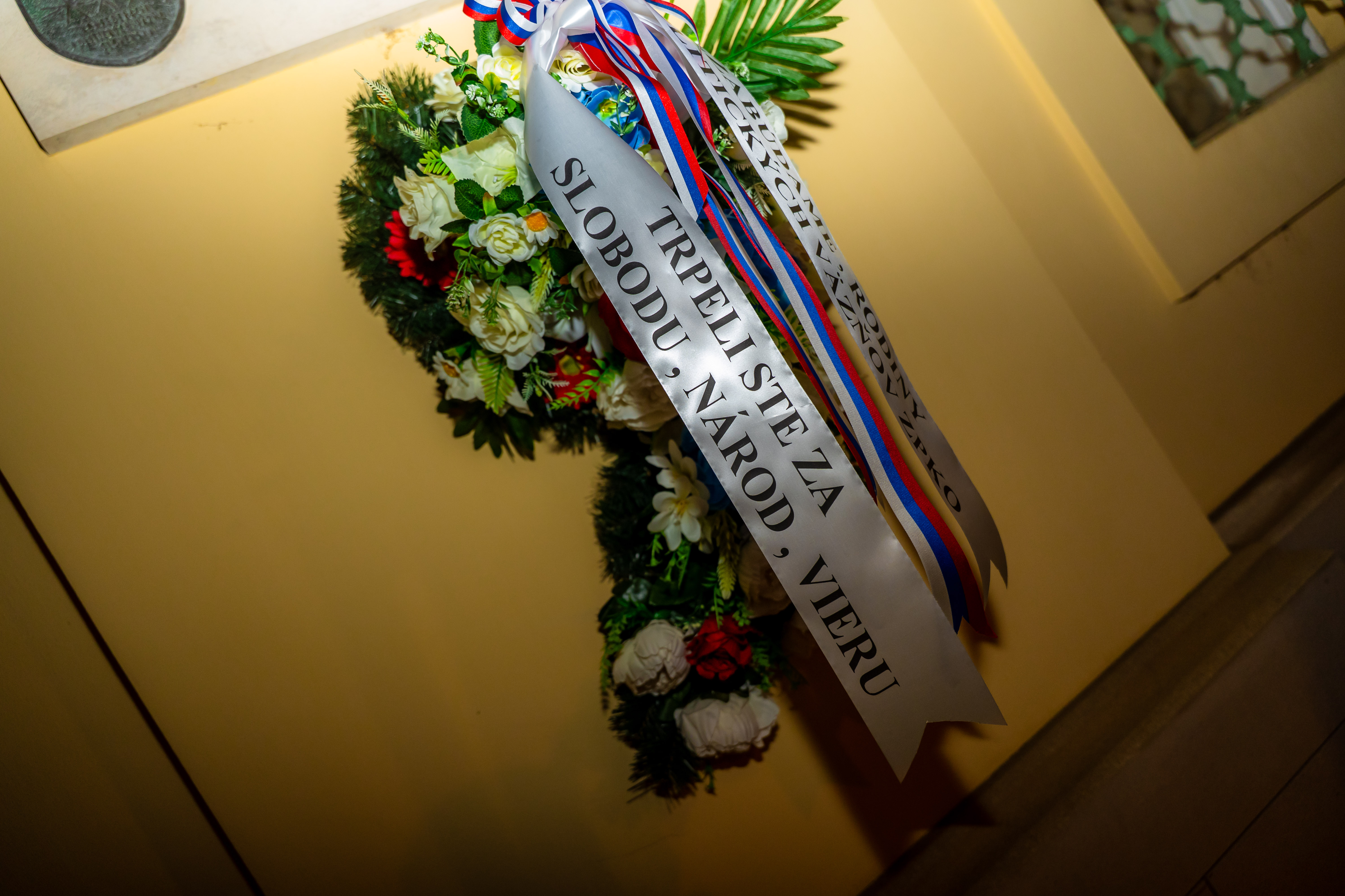 Pietna spomienka - Den boja za slobodu a demokraciu-44